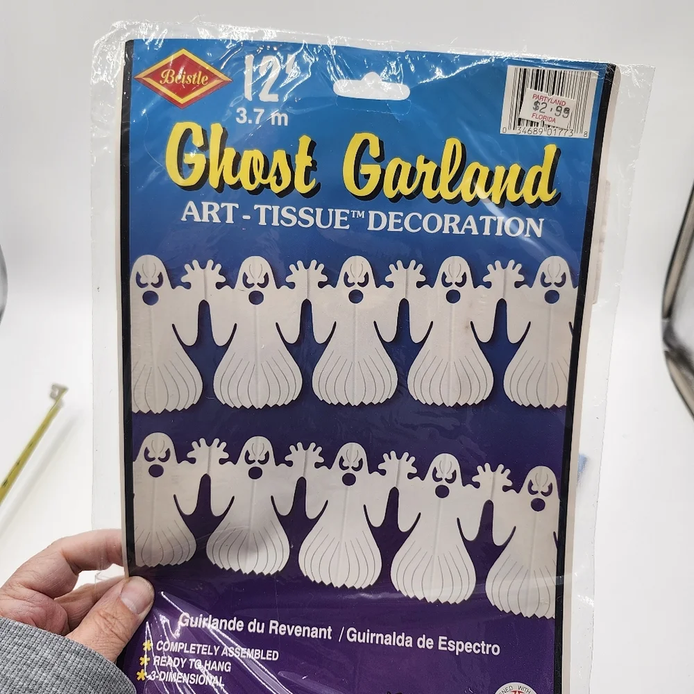 Lot of 2 VINTAGE NEW BEISTLE GHOST GARLAND tissue 12FT 1987